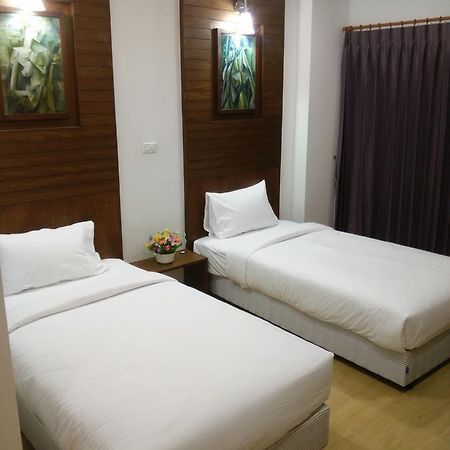 The Sr Residence Lampang Exterior photo