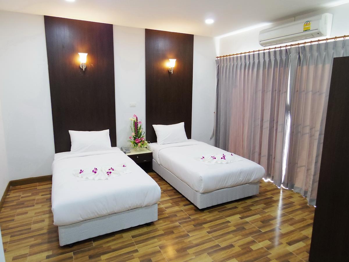 The Sr Residence Lampang Exterior photo
